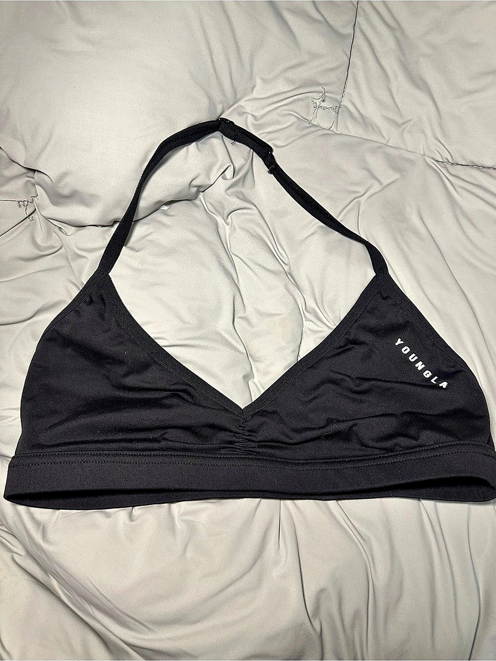 YOUNGLA V-Neck Sports Bra Black